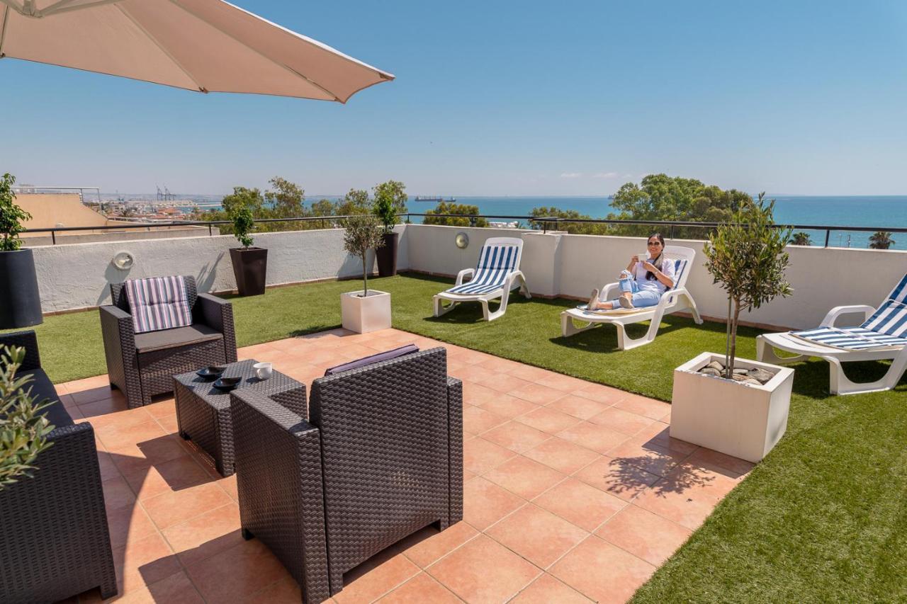 דירות לרנקה Makenzy Seaview Penthouse מראה חיצוני תמונה